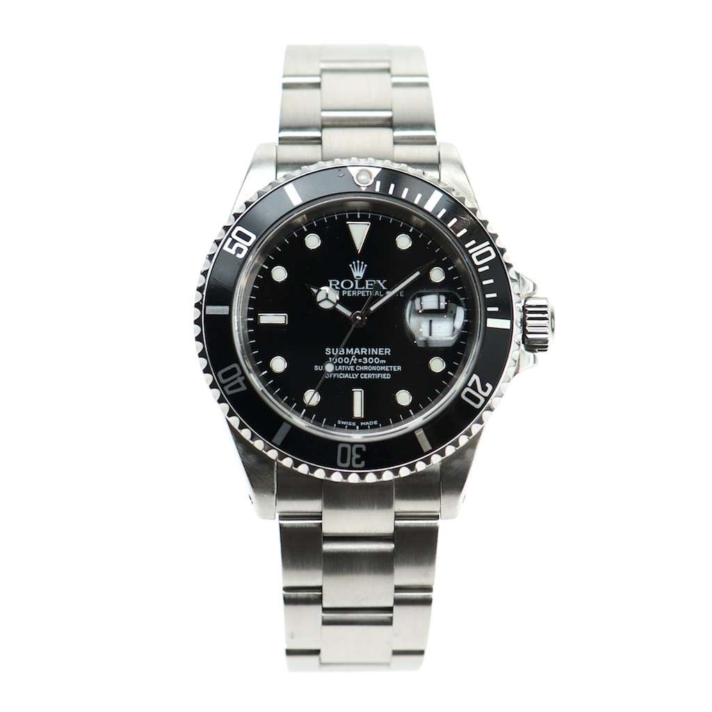 Rolex Submariner Date 16610 - L Guess